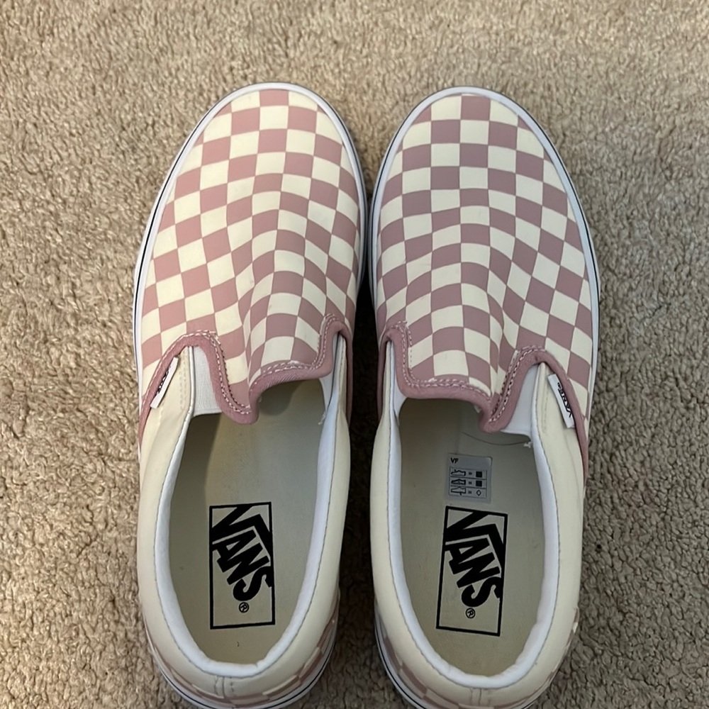 Pink and white checkered print vans brand new never worn